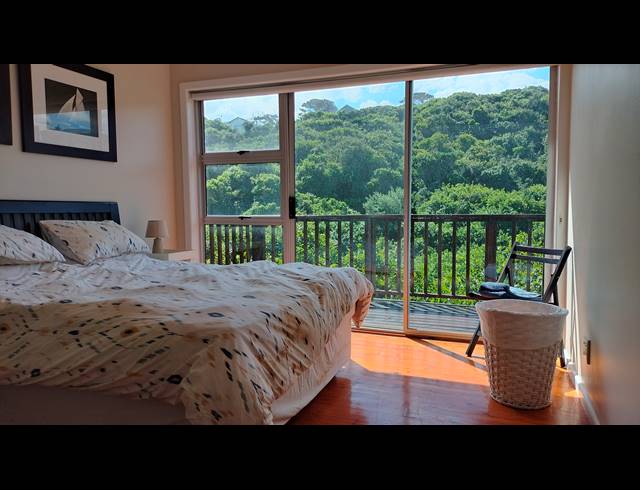 6 BEDROOM GATED ESTATE FOR SALE IN NATURE ON SEA